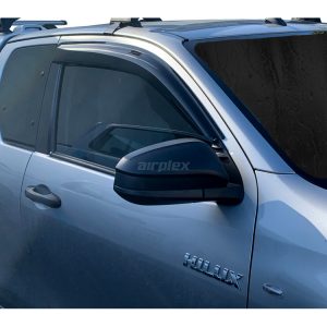 Jeu de 2 déflecteurs de vitre avant pour Hilux Revo simple et Xtra cabine - montage collé
