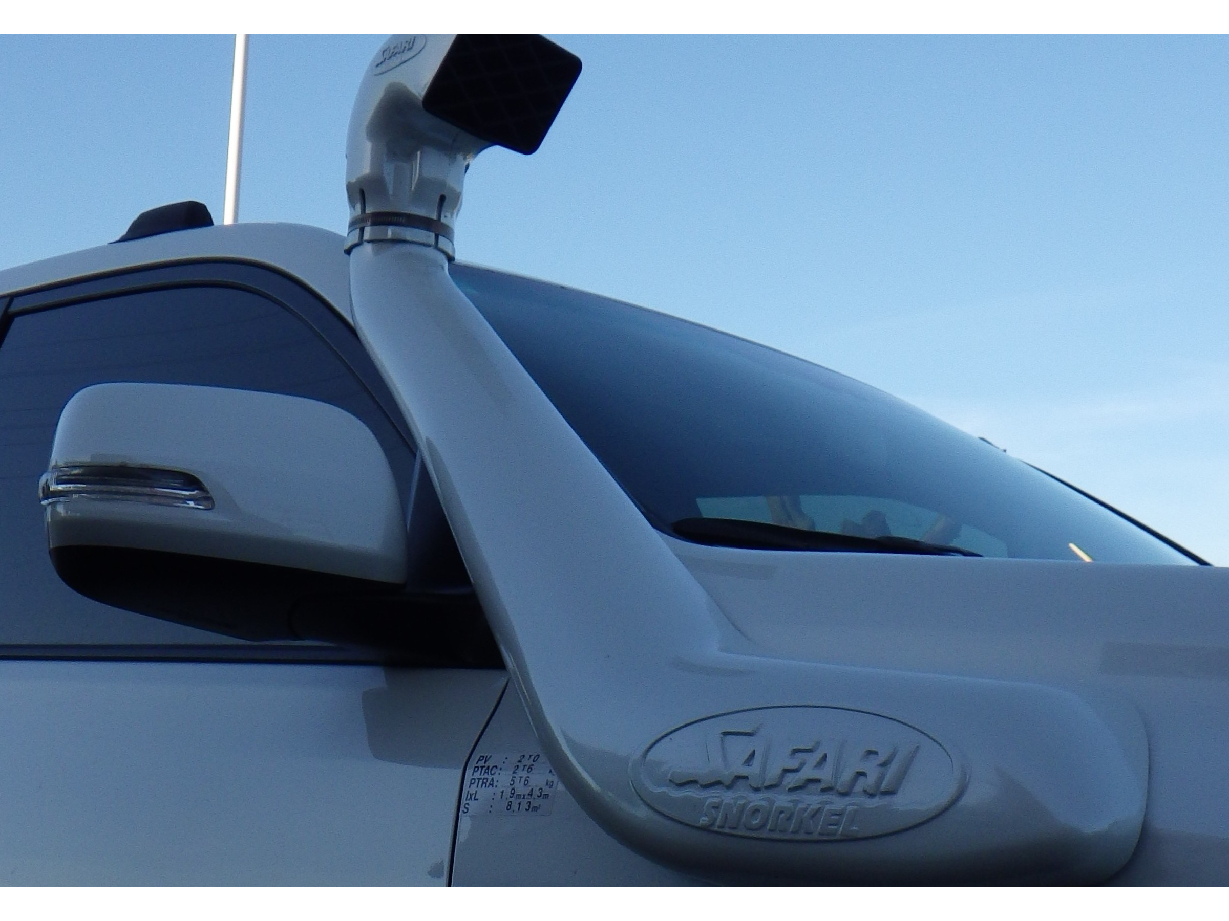 Snorkel Safari Toyota Land Cruiser KDJ150 KDJ155 3 0D4-D – Image 2