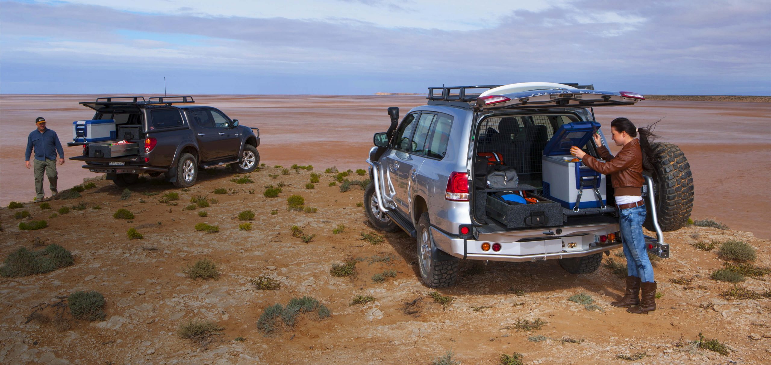 ARB - Tiroir Bas et Plancher Coulissant - Dim Ext 1355x505x140mm Dim Int 1271x420x75mm