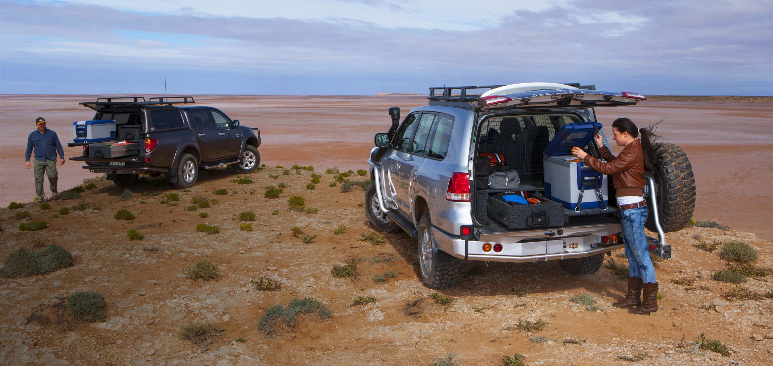 ARB - Tiroir Bas et Plancher Coulissant - Dim Ext 945x505x140mm Dim Int 850x420x75mm