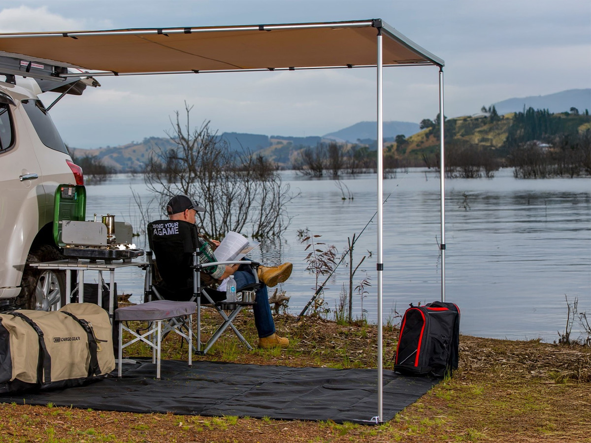 ARB ALUM AWN W-LIGHT 2500X2500