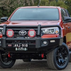 SUMMIT COMBAR 5-18ON SUITS HILUX ROGUE SR SR5