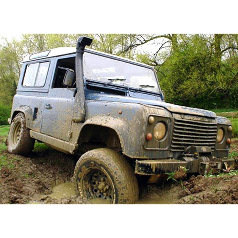 Snorkel Safari Land Rover Defender V8 – Image 2