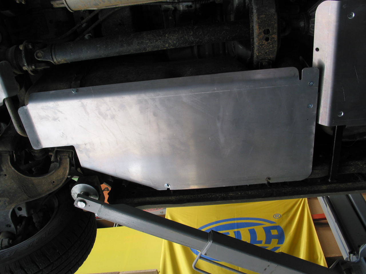 Ski de protection de réservoir en aluminium de 6mm pour Nissan Pathfinder R51 N4-Offroad – Image 3