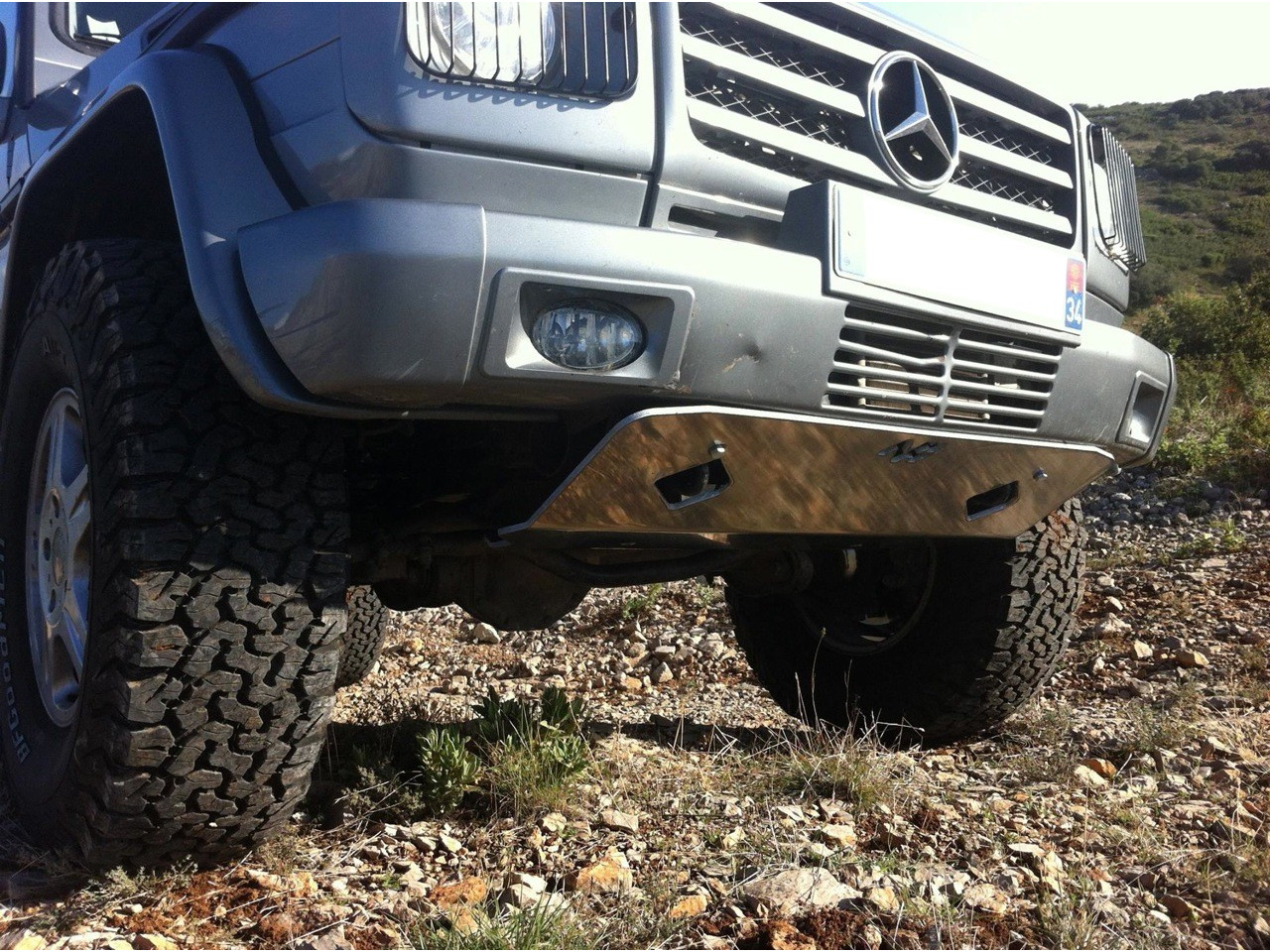 Ski de protection avant en aluminium de 8mm pour Mercedes G W463 et Pur N4-Offroad – Image 3