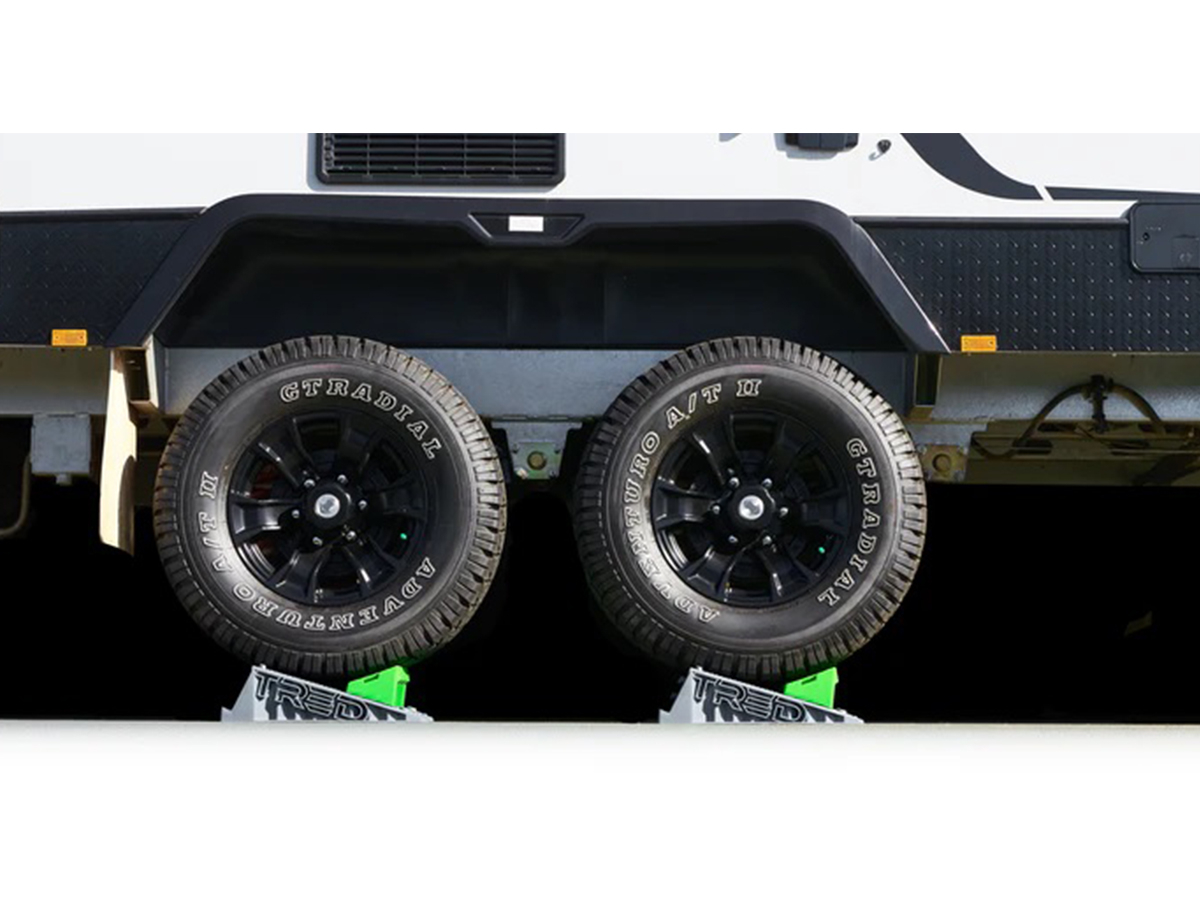 Rampes de mise à niveau Tred GT Levelling avec cales d'appui au sol pieds de cellule – Image 3