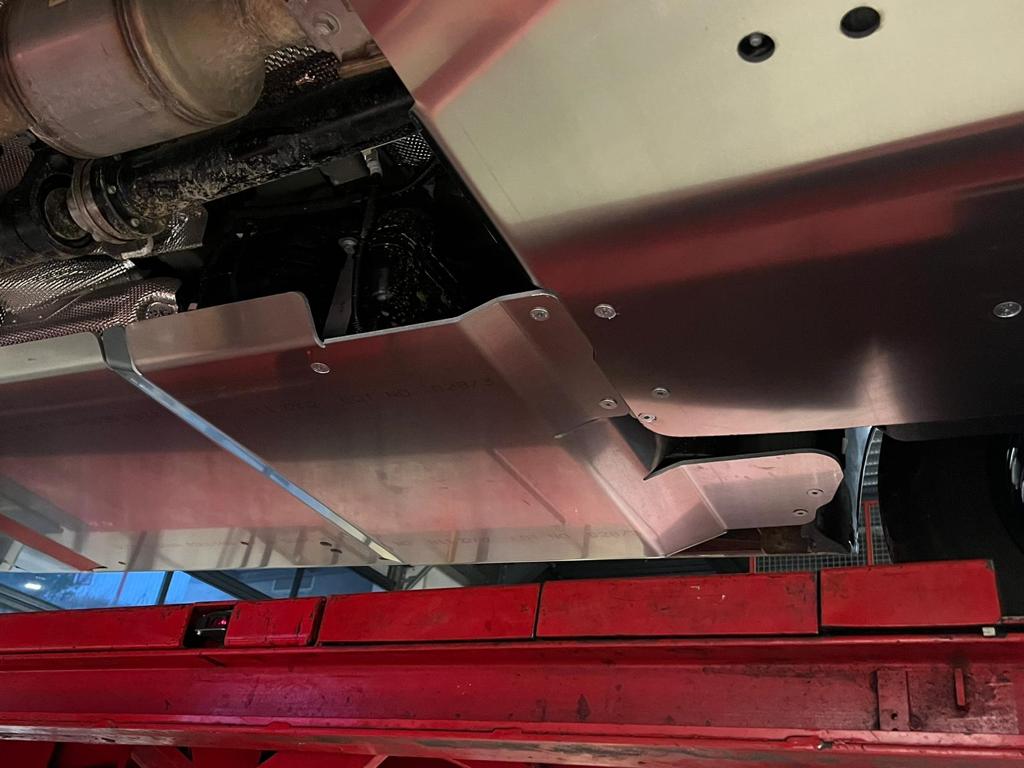 Ski réservoir carburant + adblue + webasto en aluminium de 5mm Volkswagen Transporter T6-T6.1 N4-Offroad – Image 4