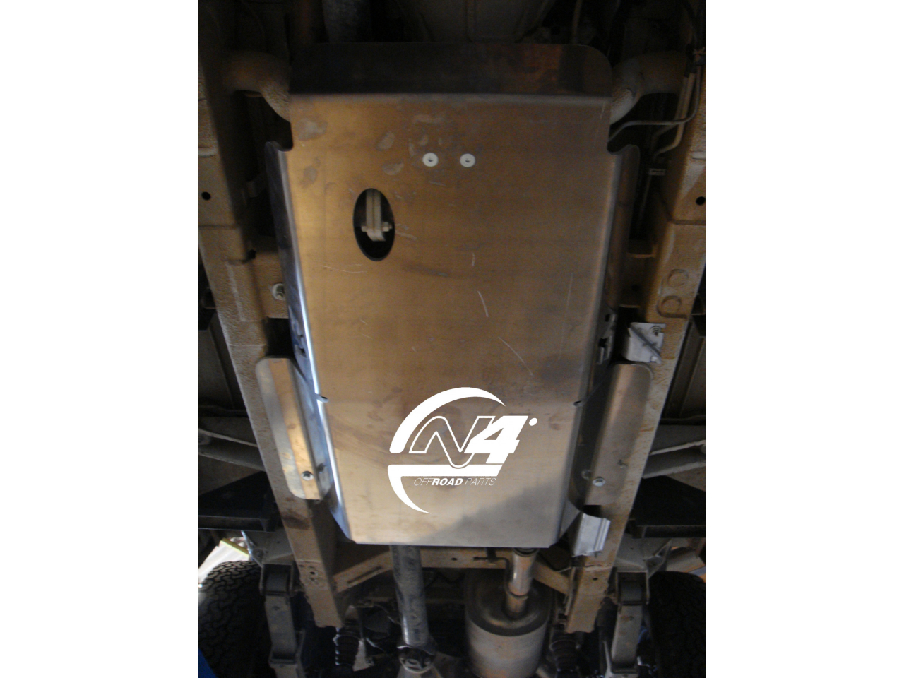 Ski de protection boîtes vitesses et transfert en aluminium de 8mm pour Iveco Massif 5 portes N4-Offroad – Image 4