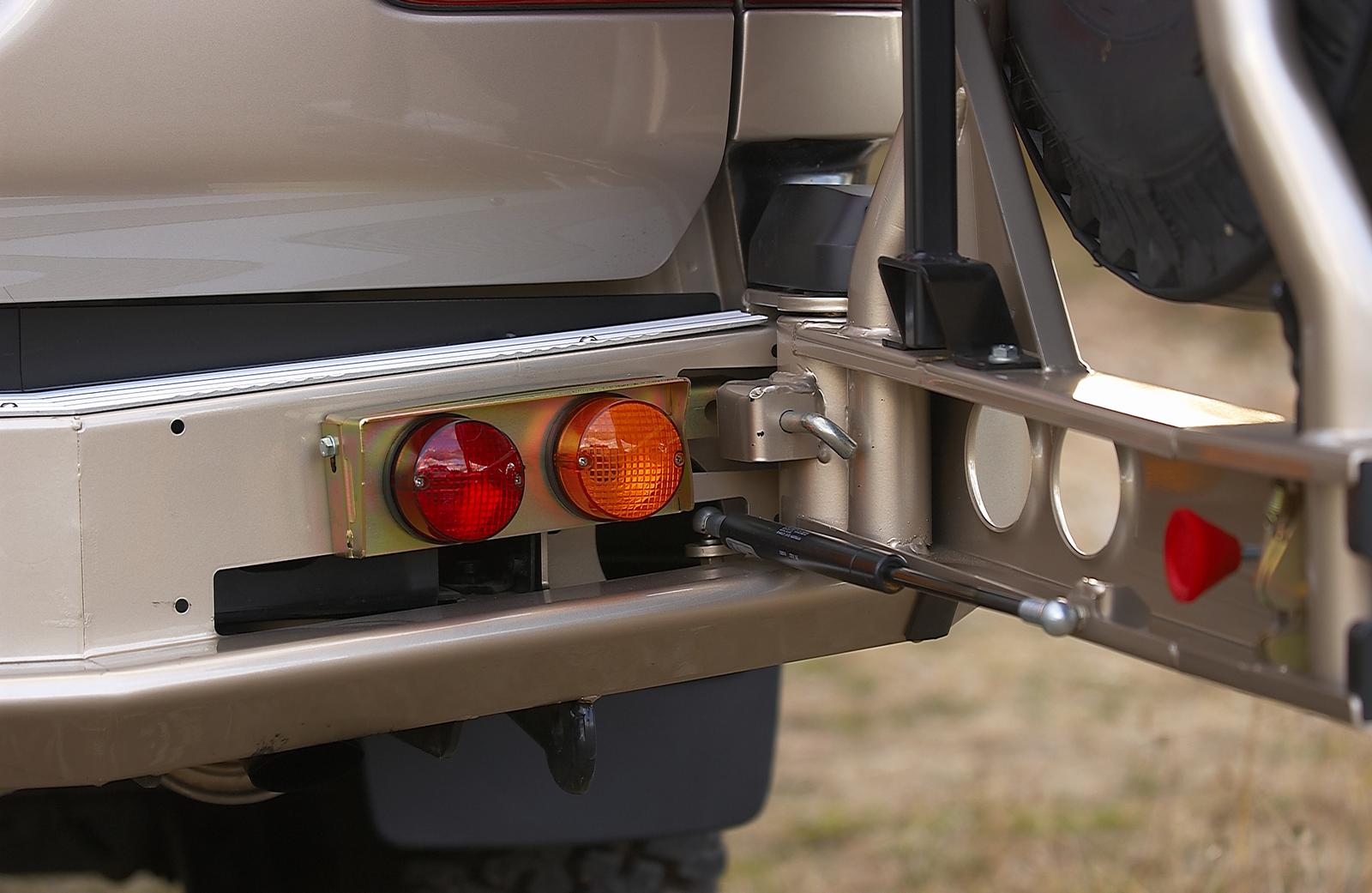 ARB REAR BAR 100 IFS BLK – Image 4