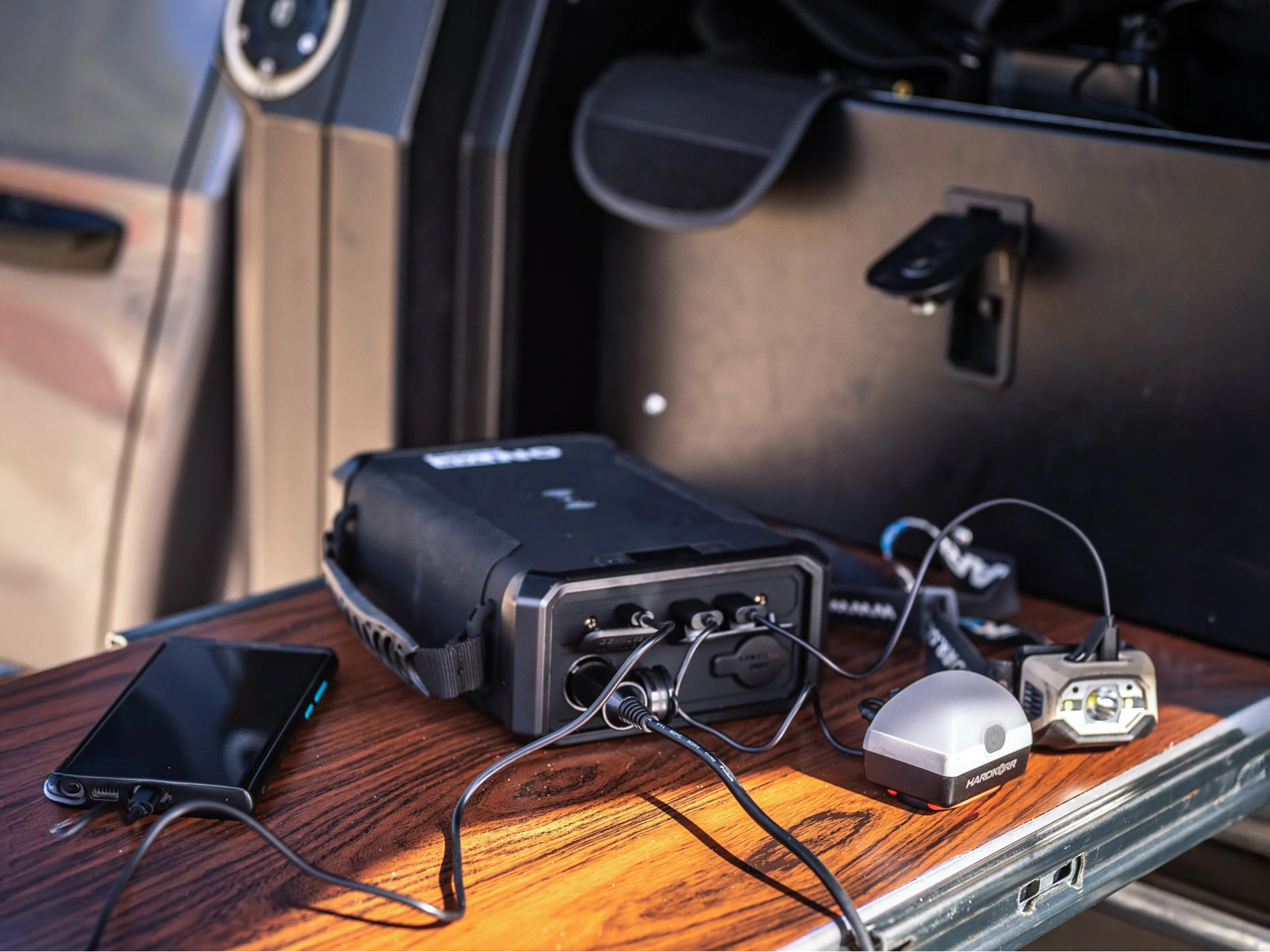 Batterie externe power bank multi fonctions Ontap 24 Ah – Image 7