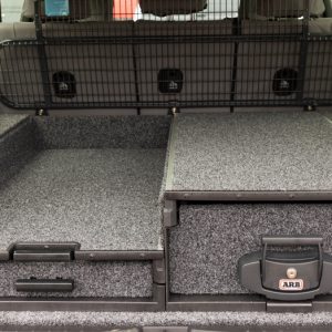 R-DWR SIDE FLR & INSTALL KIT LC300 2022+ 7 SEAT MODELS