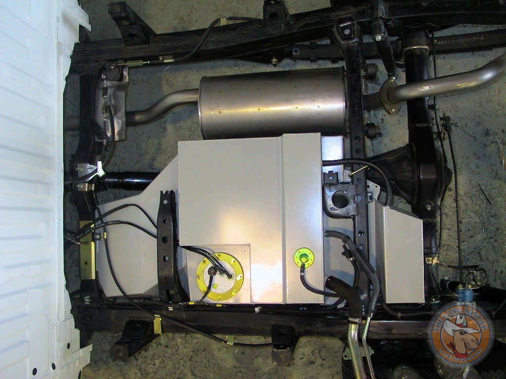 Réservoir de remplacement 140L Toyota Hilux Vigo Long Ranger