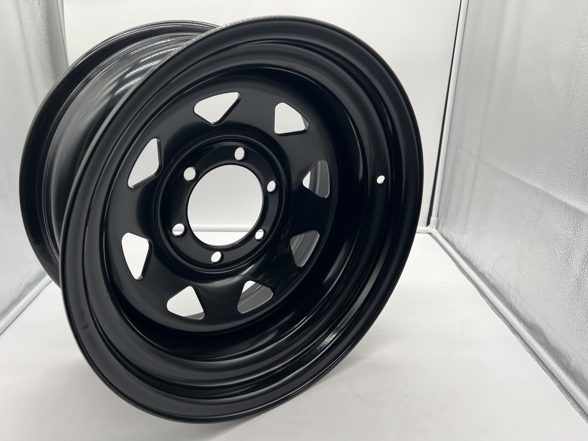 Jante acier Triangular noire 8X16 6x139.7 ET-25 CB110 pour Nissan Toyota Ford Mitsubishi N4-Offroad