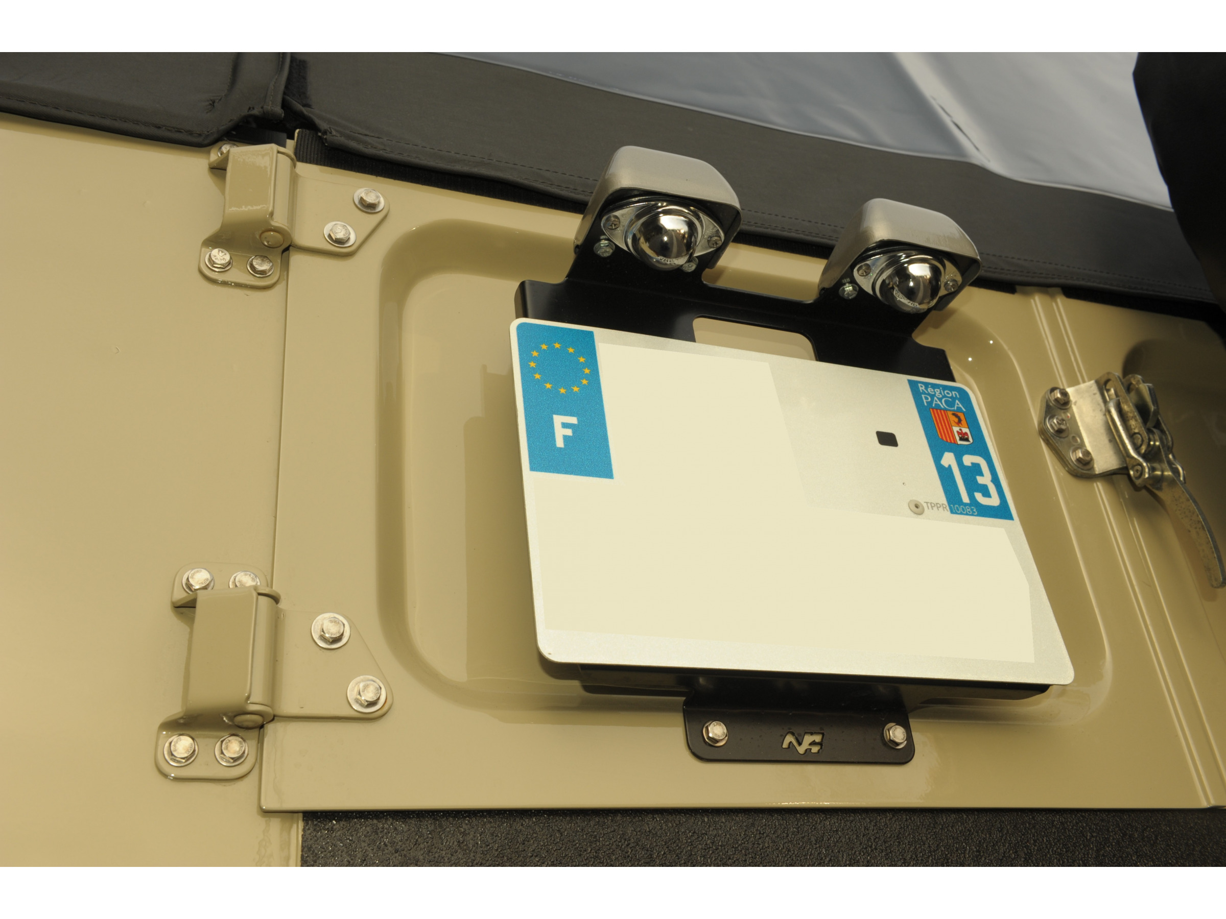 Support plaque d'immatriculation arrière Toyota Série 40 N4-Offroad – Image 4