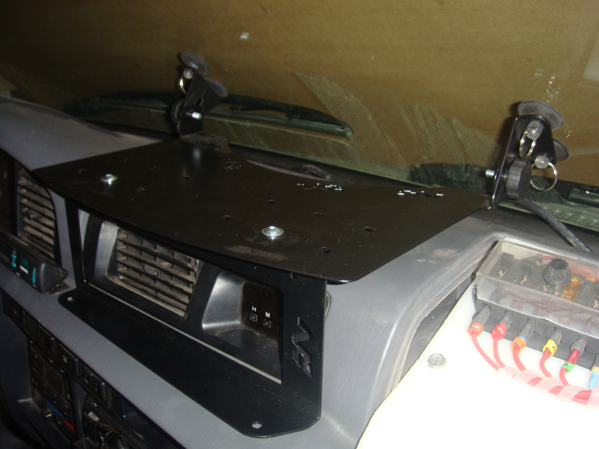 Platine supports d'instruments de navigation Toyota HDJ80 24S N4-Offroad – Image 4