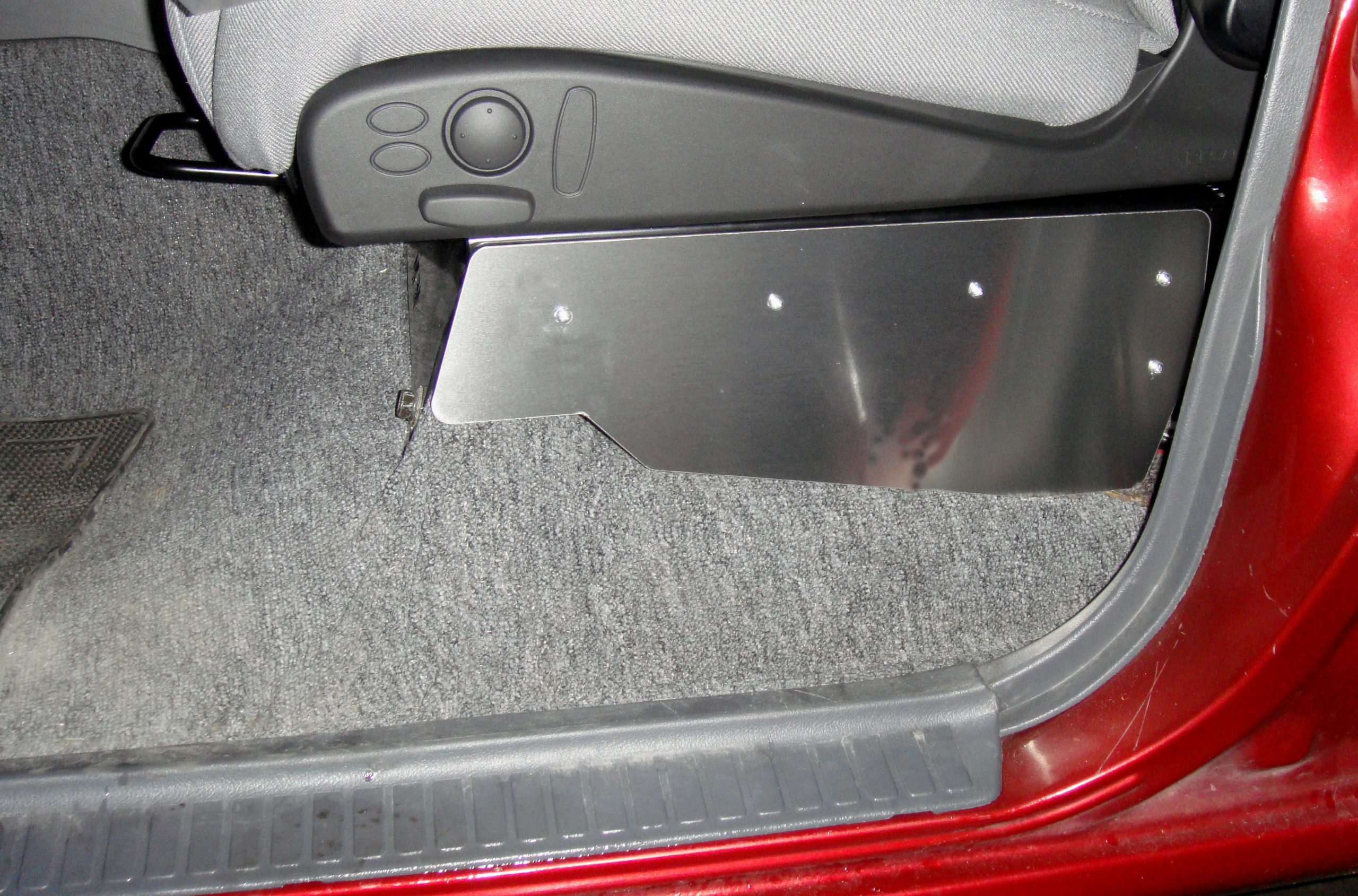 Embase de siège Recaro côté gauche pour Toyota Land cruiser HDJ80 – Image 2