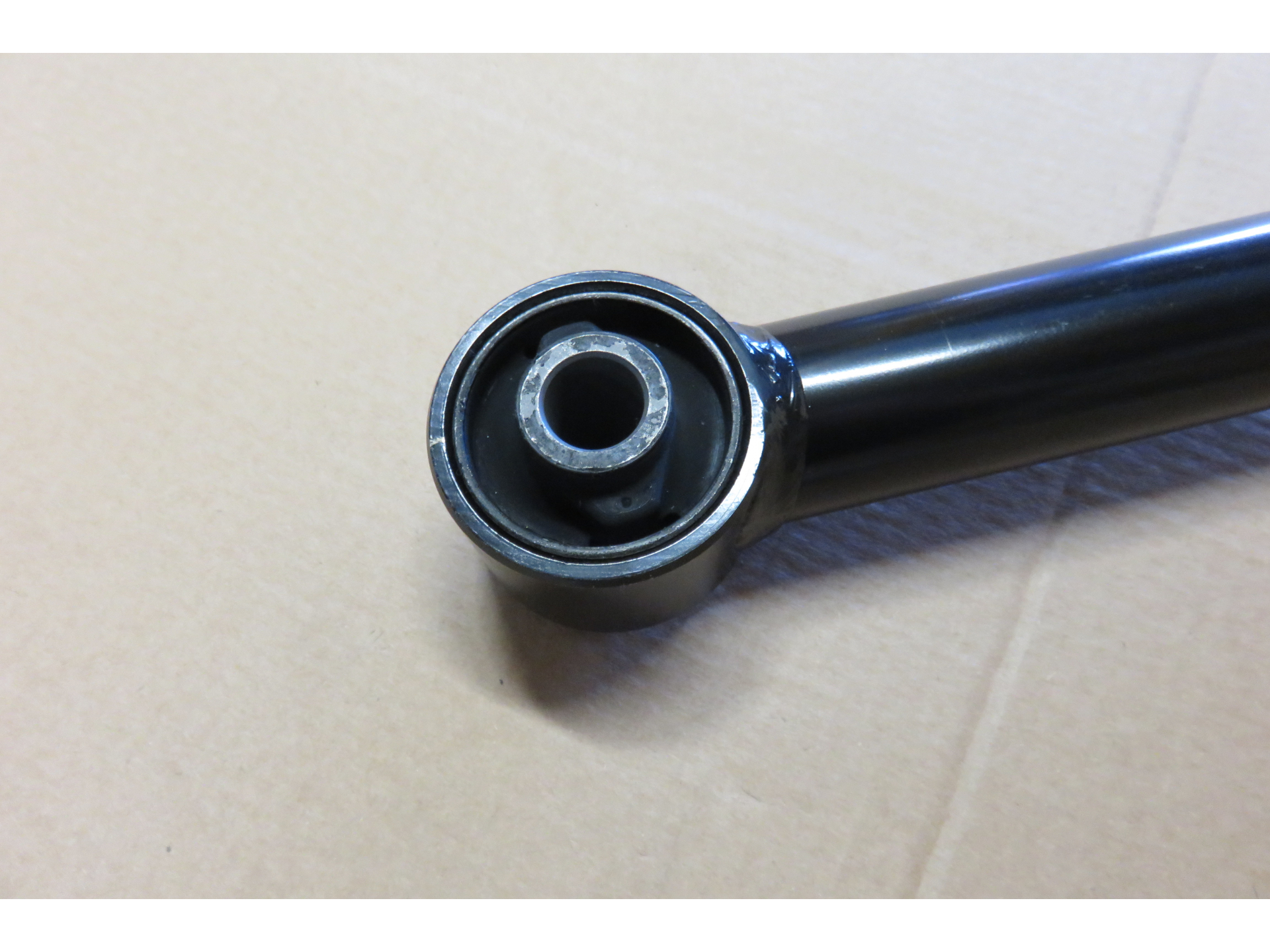 Tirant de pont arrière inférieur renforcé HDJ80 - La pièce N4-Offroad – Image 2