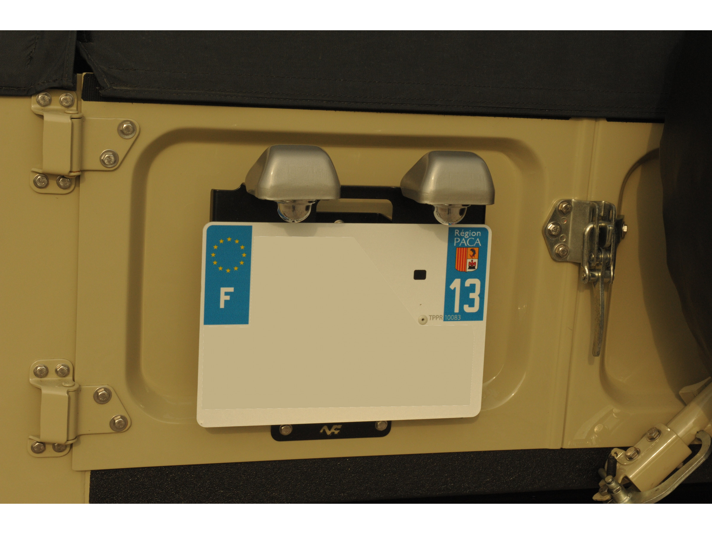 Support plaque d'immatriculation arrière Toyota Série 40 N4-Offroad – Image 5