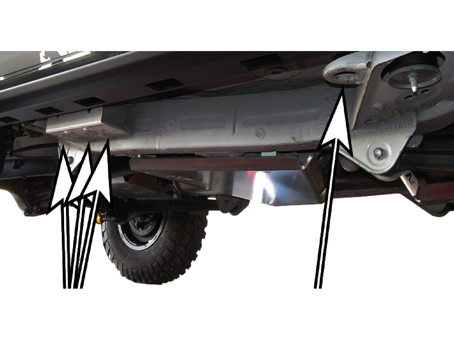 Protections tubulaires de bas de caisse Suzuki Jimny GL N4-Offroad – Image 2