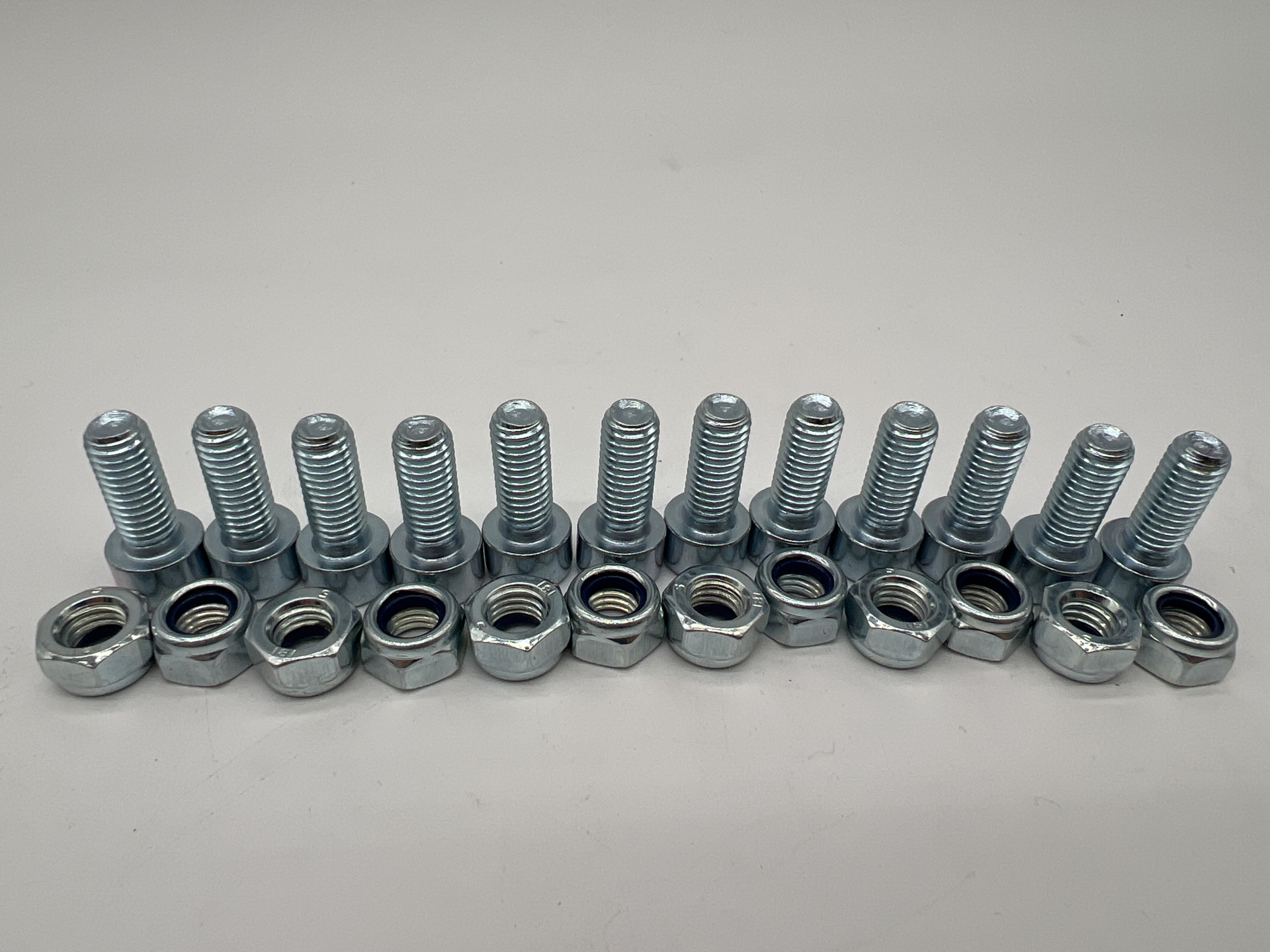 Réhausse de siège Recaro de 64 à 88mm inclinable N4-Offroad – Image 3