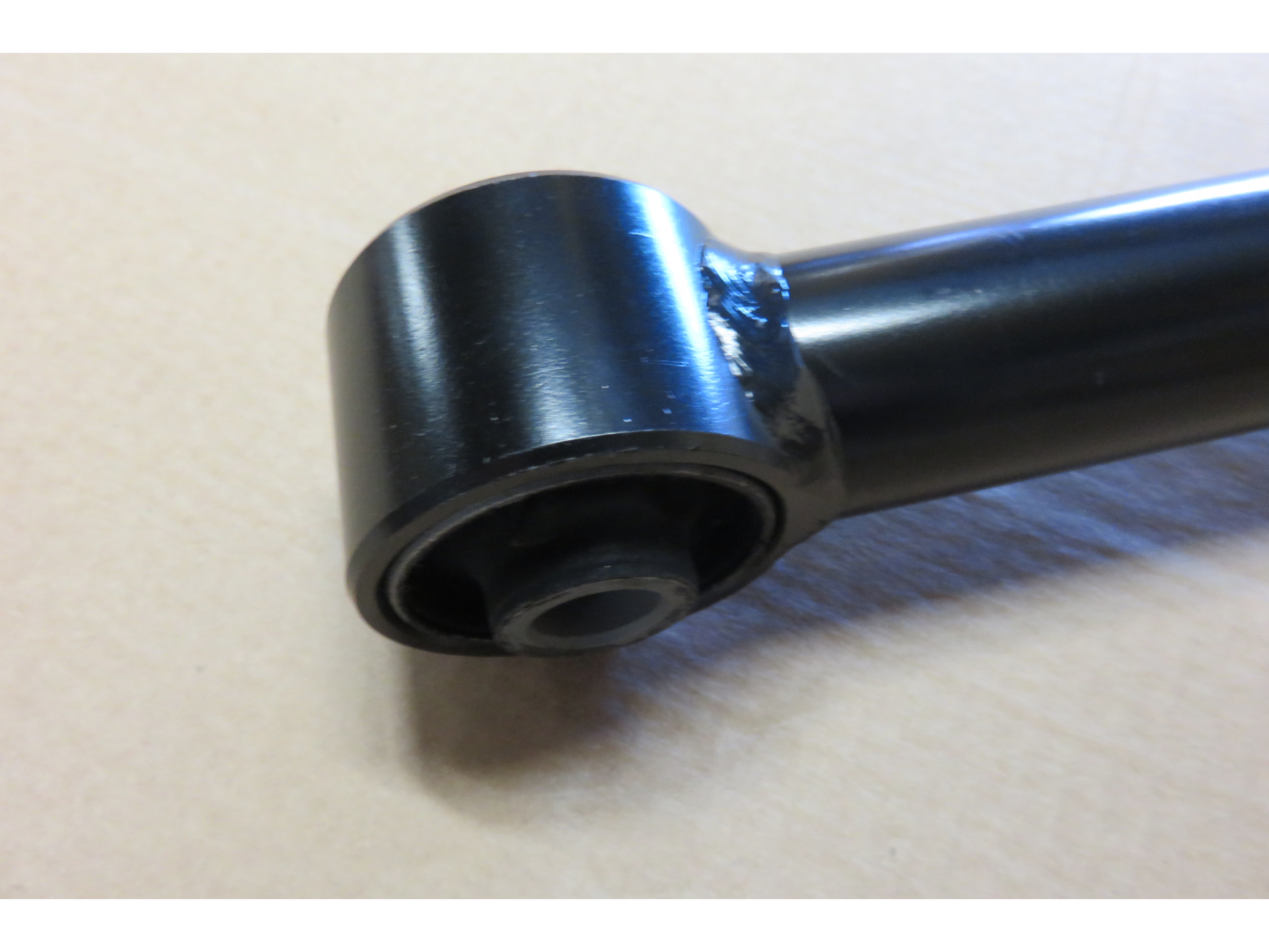 Tirant de pont arrière inférieur renforcé HDJ80 - La pièce N4-Offroad – Image 3