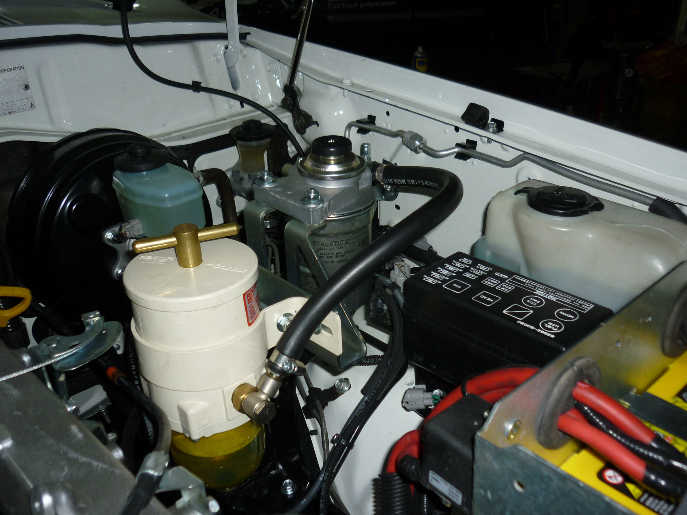 Kit de montage préfiltre Racor 500FG pour Toyota HDJ80 sans ABS N4-Offroad – Image 3