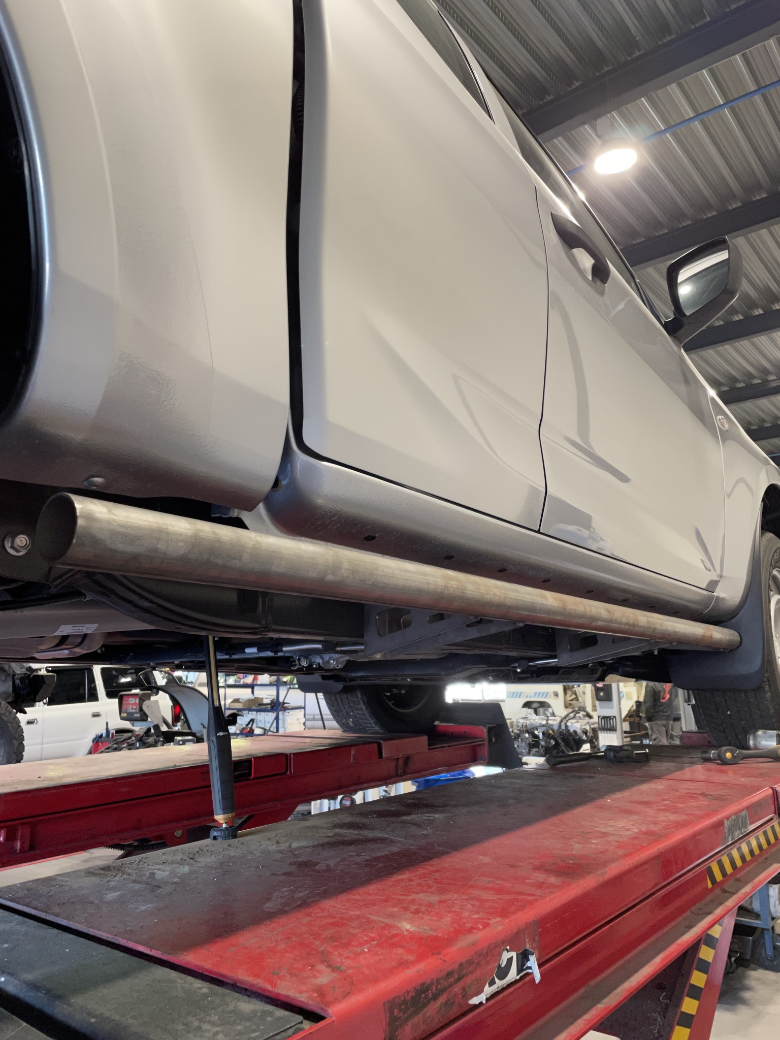 Protections tubulaires de bas de caisse ISUZU D-max 2020 N4-Offroad – Image 3