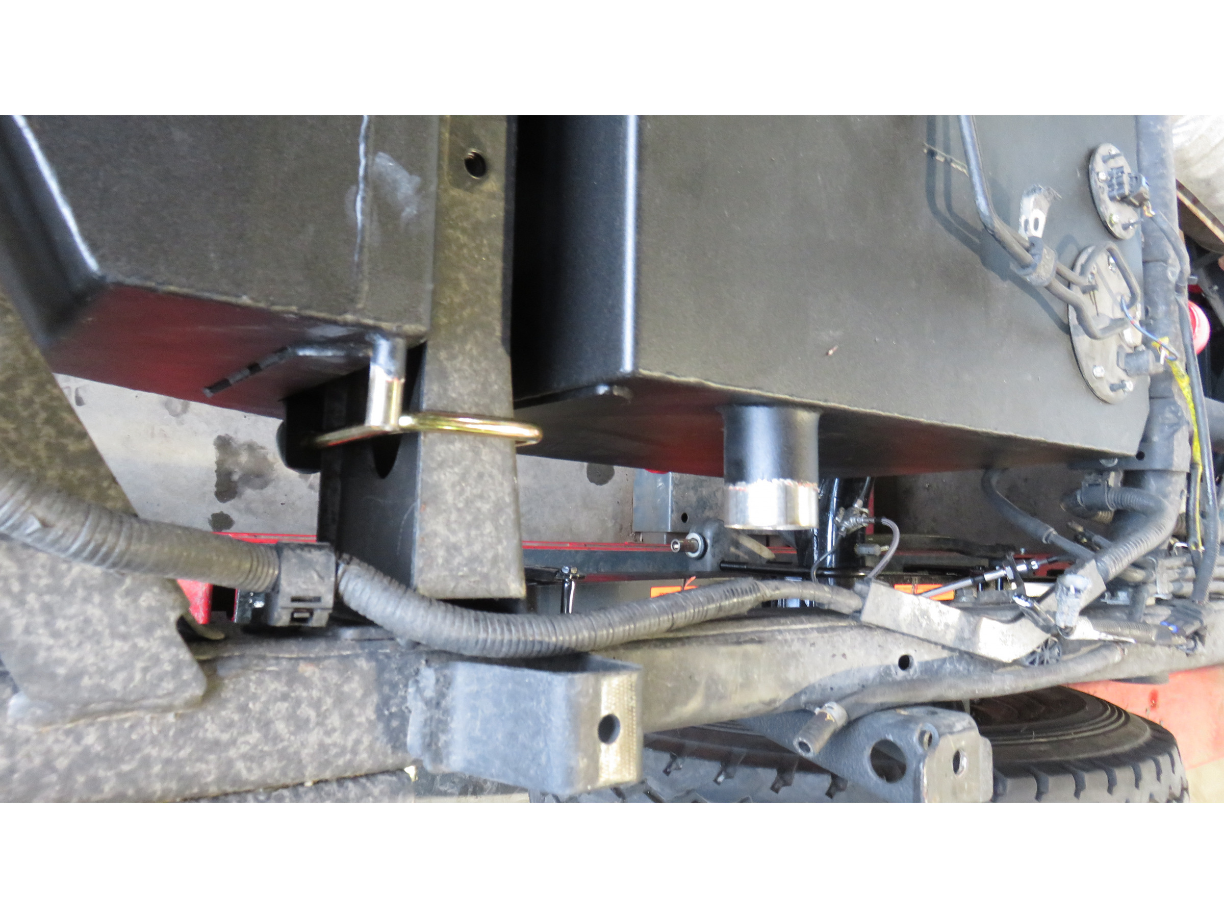 Réservoir supplémentaire auxiliaire inox 160L Toyota HZJ78 et HZJ79 simple cabine N4-Offroad – Image 4