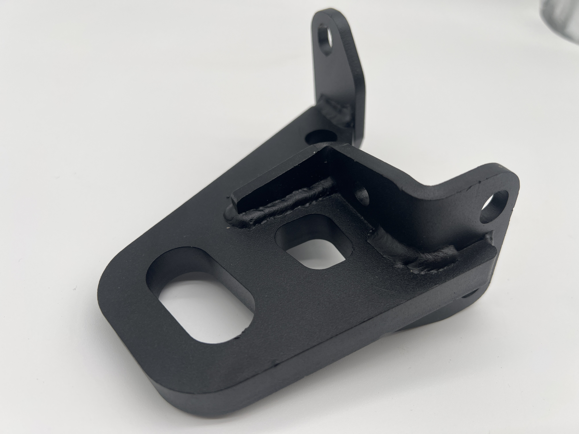 Anneau de remorquage avant droit pour Mercedes Sprinter W906 W907 N4-Offroad – Image 4