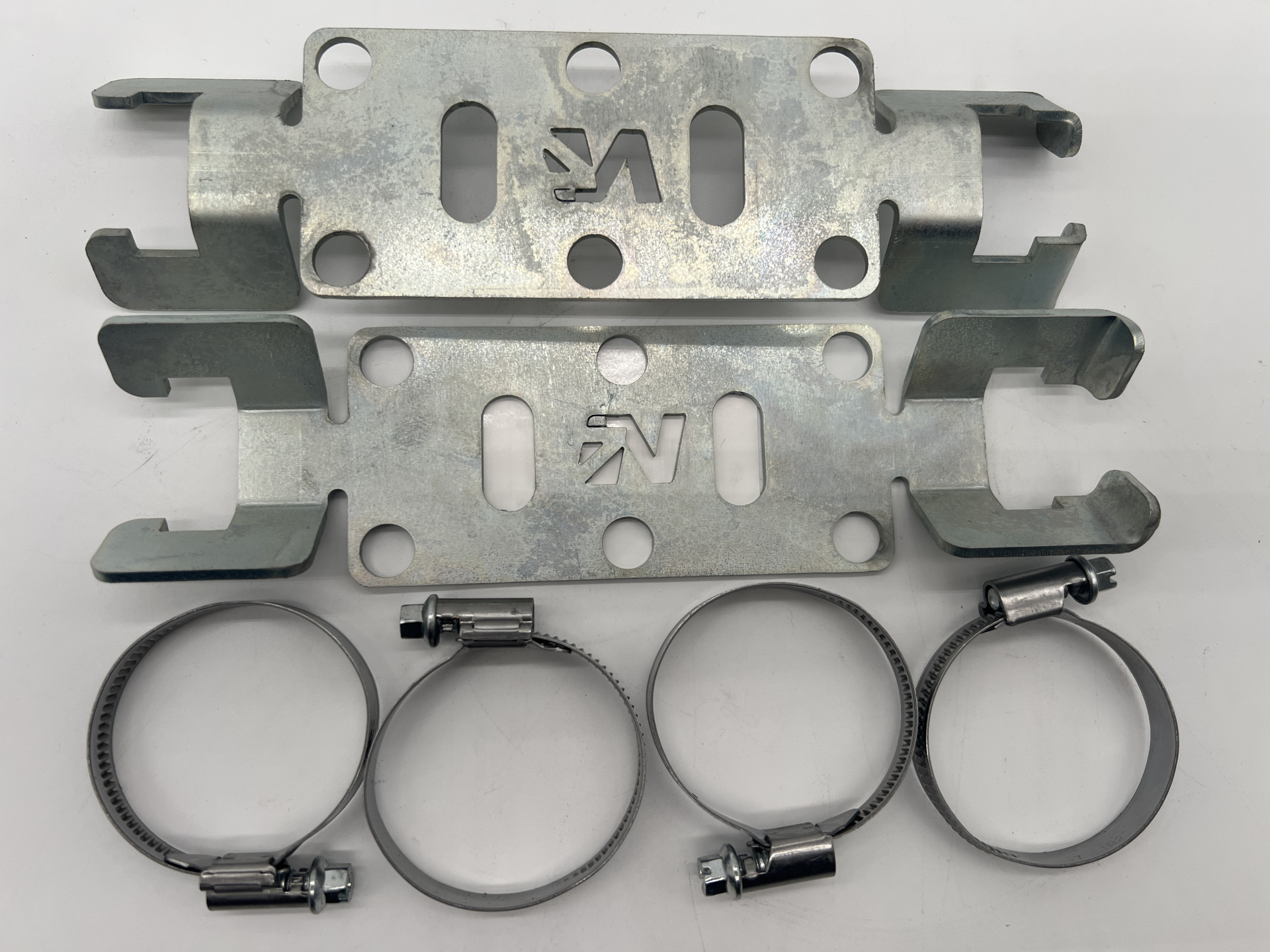 Supports universels pour bonbonnes d'amortisseurs N4-Offroad – Image 3