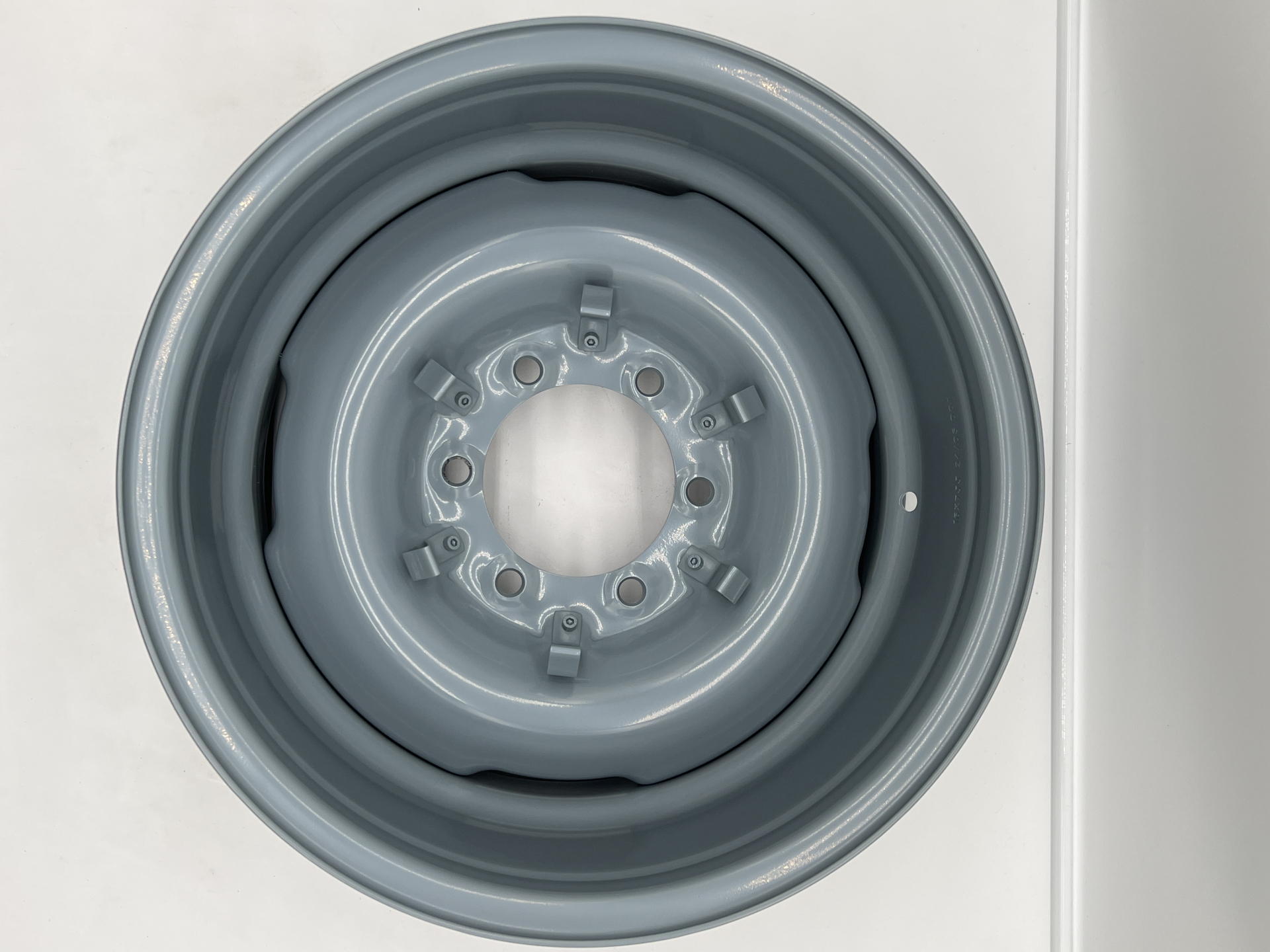 Jante acier N4-Offroad Vintage grise 7x16 6x139.7 ET-25 CB110 Toyota Land Cruiser – Image 5