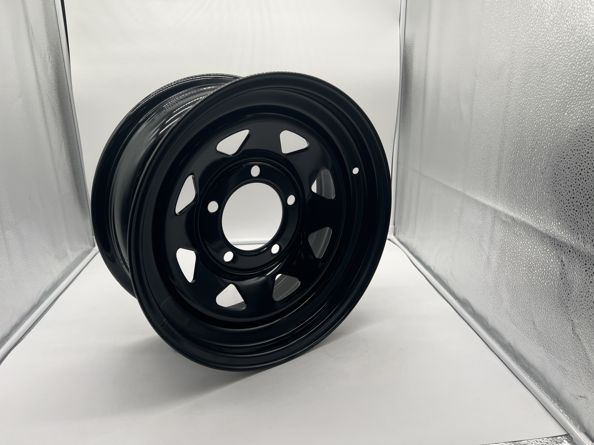 Jante acier Triangular noire 7X16 5x150 ET5 CB113 pour Toyota HZJ78 HZJ79 N4-Offroad