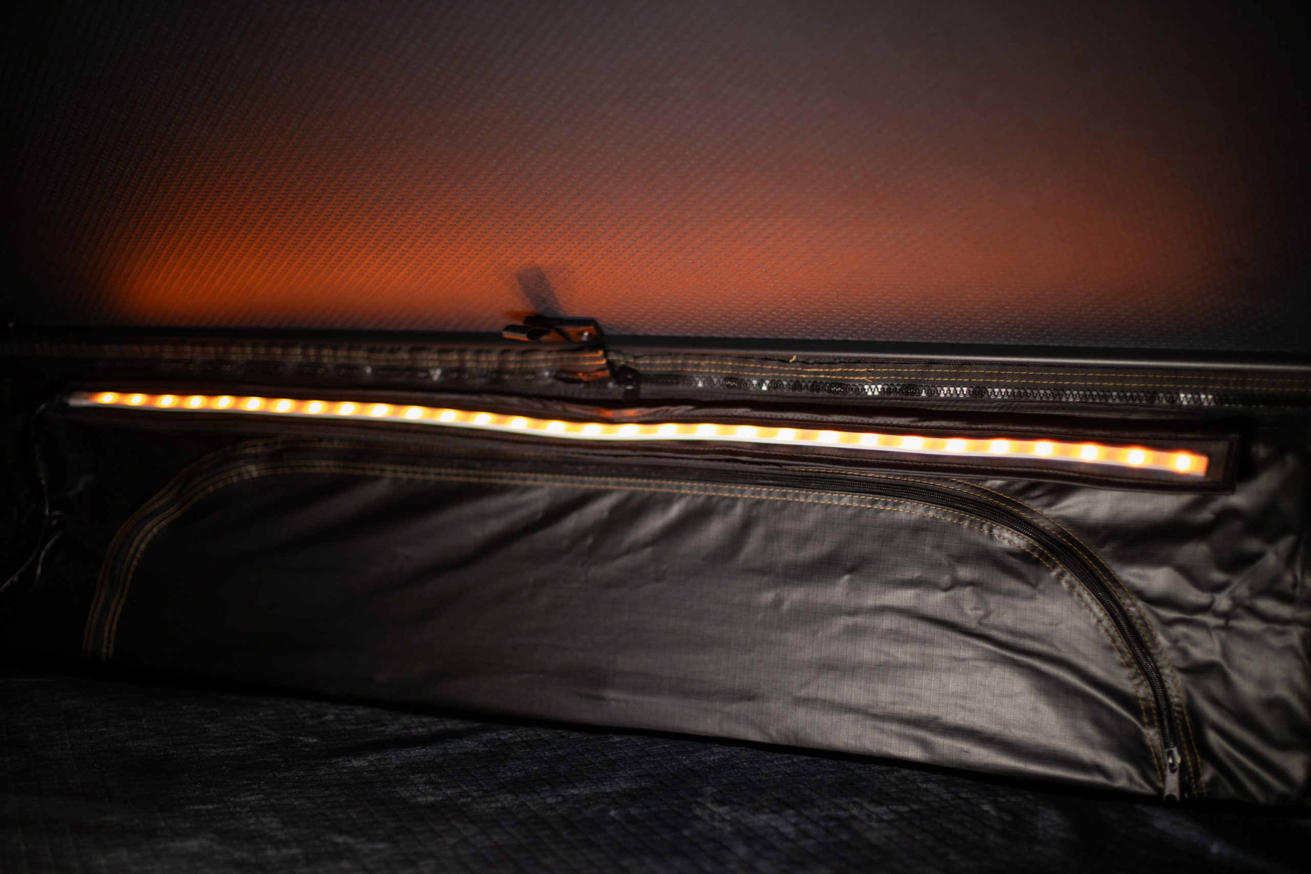 TENTE DE TOIT ALUMINIUM SNUG JURA – Image 13