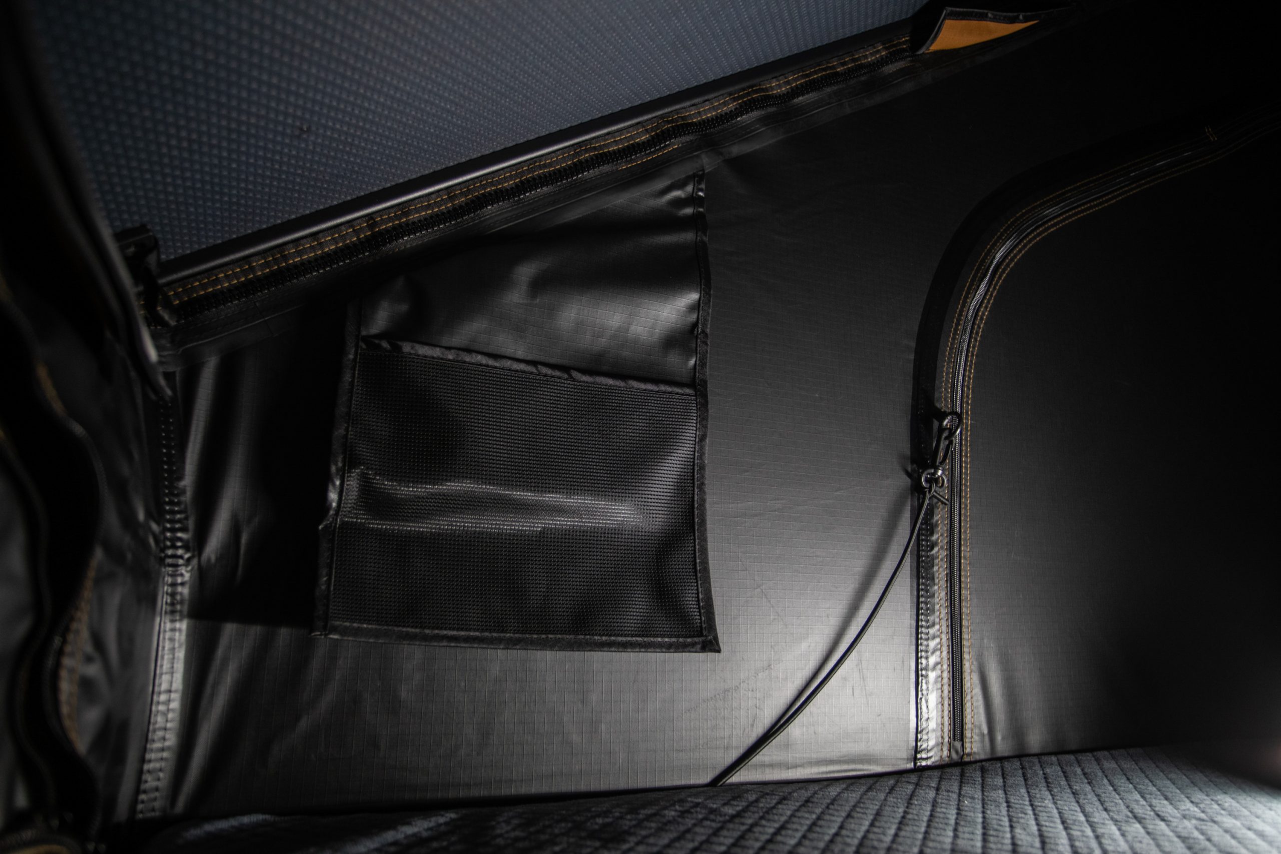 TENTE DE TOIT ALUMINIUM SNUG JURA – Image 17