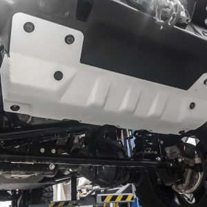 PLAQUE PROTECTION RIVAL BARRE DIRECTION JEEP JL  (bN10)