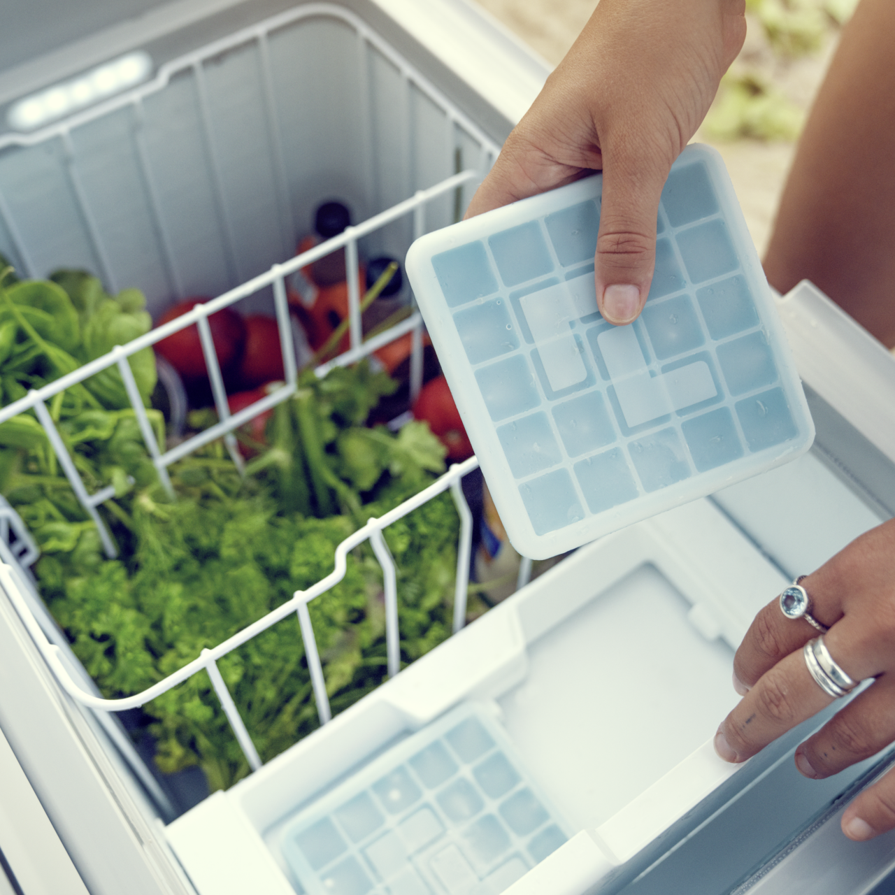 DOMETIC CFX3  55IM  bac à glaçons (12/24  100-240V) – Image 2