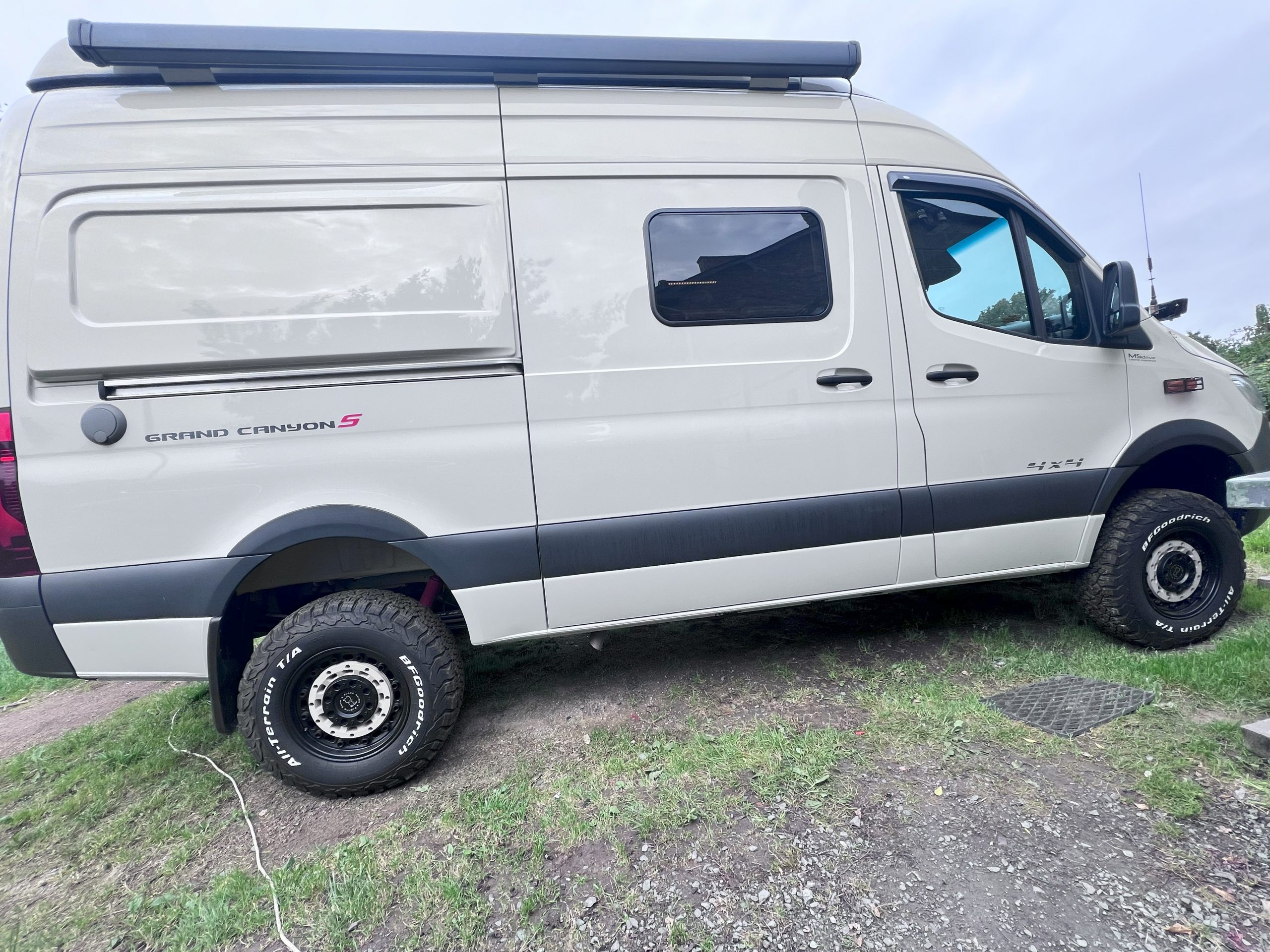 Kit lames de renfort arrière MERCEDES Sprinter 4X4 modèle à partir de 2018 – Image 3