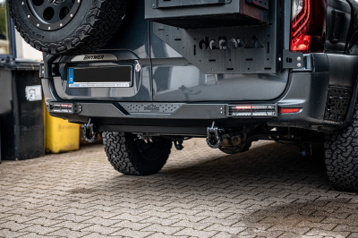 Pare-chocs arrière OVERLAND EQUIPEMENT avec feux intégrés – Image 9